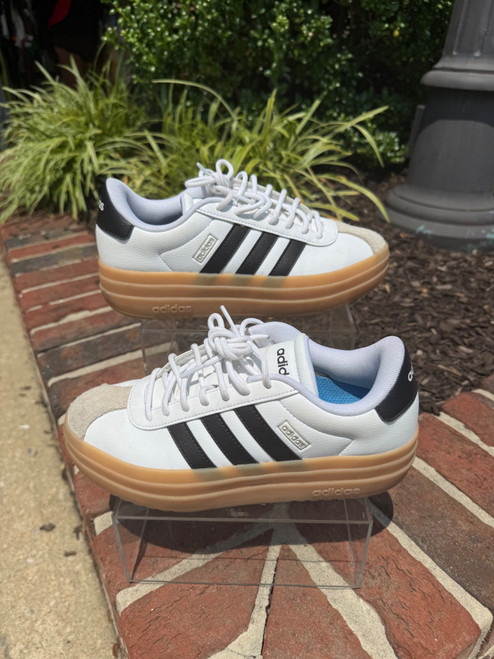 Vist Large View of Product Image Which is Used Adidas Sneakers 8