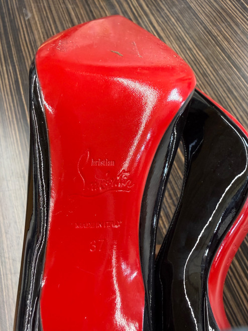 Vist Large View of Product Image Which is Used Christian Louboutin High Heels 6.5