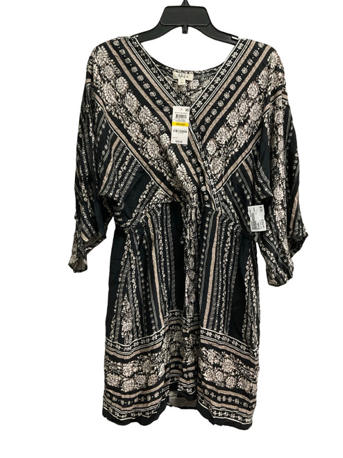 Vist Large View of Product Image Which is Used Style&Co Short Dress B M-8/10