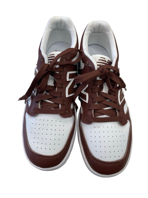 Vist Large View of Product Image Which is Used New Balance Casual Shoes 7.5