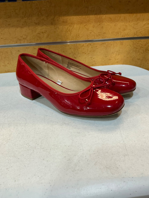 Vist Large View of Product Image Which is Used A New Day Low Heels 7.5
