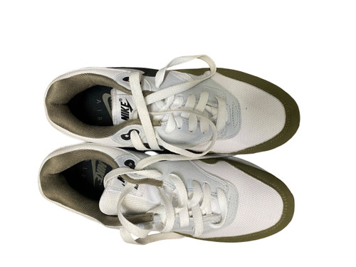Vist Large View of Product Image Which is Used Nike Performance Shoes 6