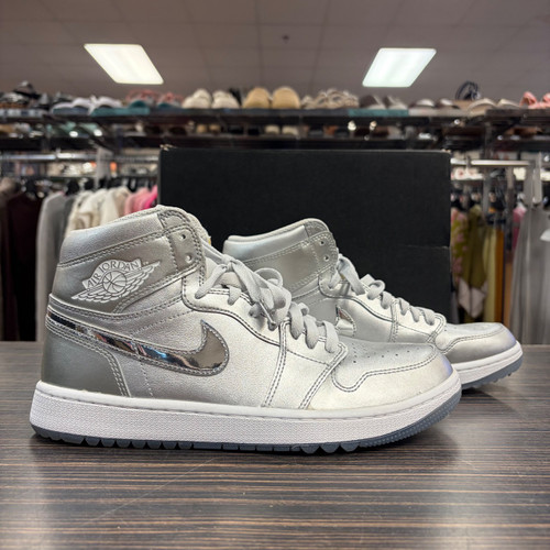 Vist Large View of Product Image Which is Used Nike Mens Athletic Shoes 9