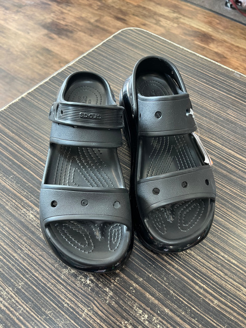 Vist Large View of Product Image Which is Used Crocs Clogs 11