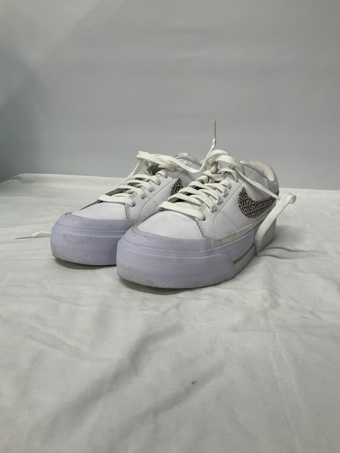Vist Large View of Product Image Which is Used Nike Casual Shoes 8