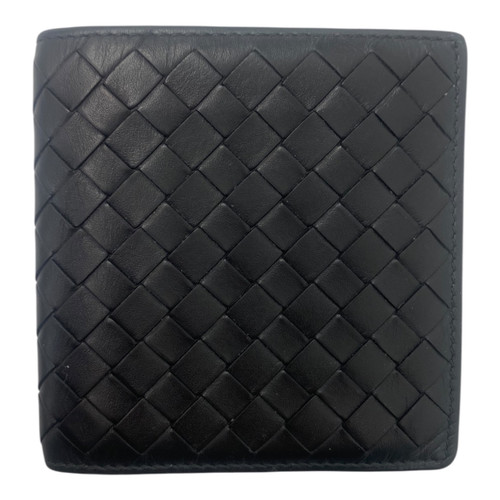 Vist Large View of Product Image Which is Used Bottega Veneta Intrecciato Wallet