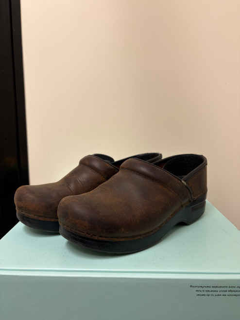 Vist Large View of Product Image Which is Used Dansko Clogs 6