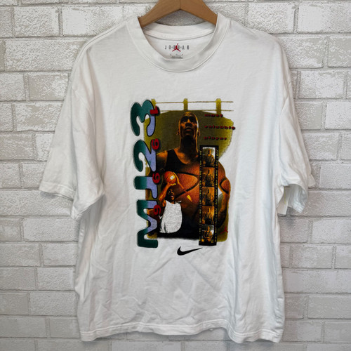 Vist Large View of Product Image Which is Used Jordan Mens T-Shirt L