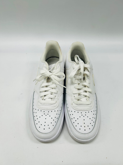 Vist Large View of Product Image Which is Used Nike Performance Shoes 9