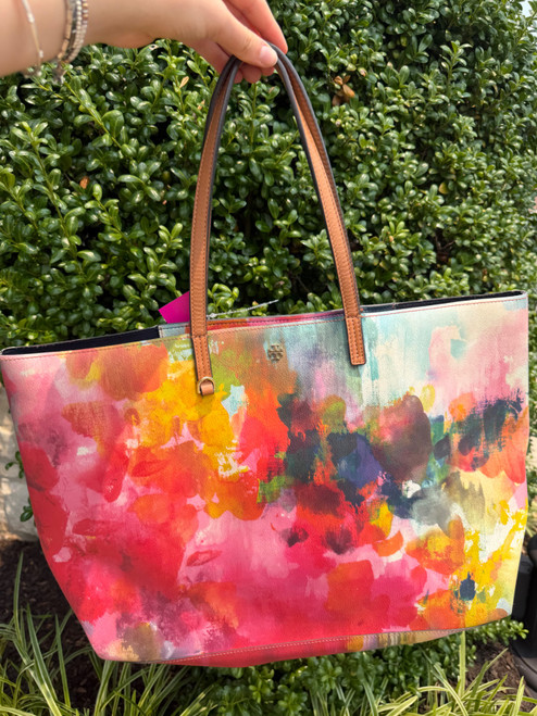 Vist Large View of Product Image Which is Used Unbranded Large Handbag