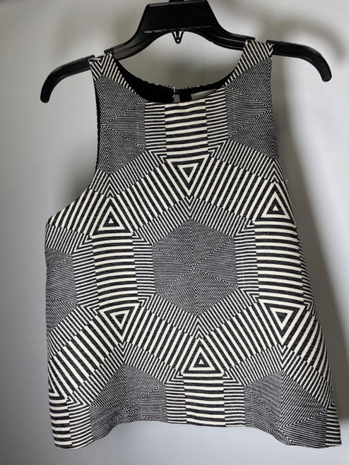 Vist Large View of Product Image Which is Used Hd In Paris Sleeveless Top S-4/6