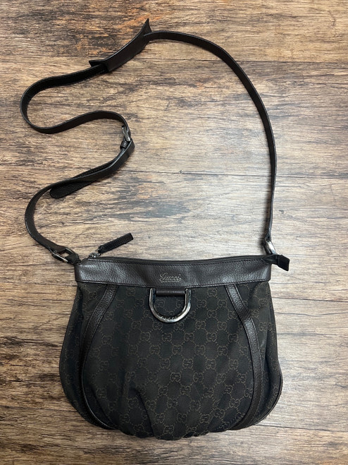 Vist Large View of Product Image Which is Used Gucci Small Handbag