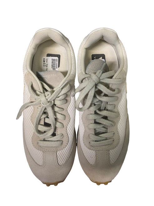 Vist Large View of Product Image Which is Used Veja Casual Shoes 8.5