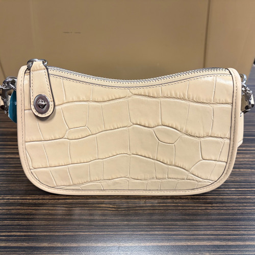 Vist Large View of Product Image Which is Used Coach Small Leather Handbag