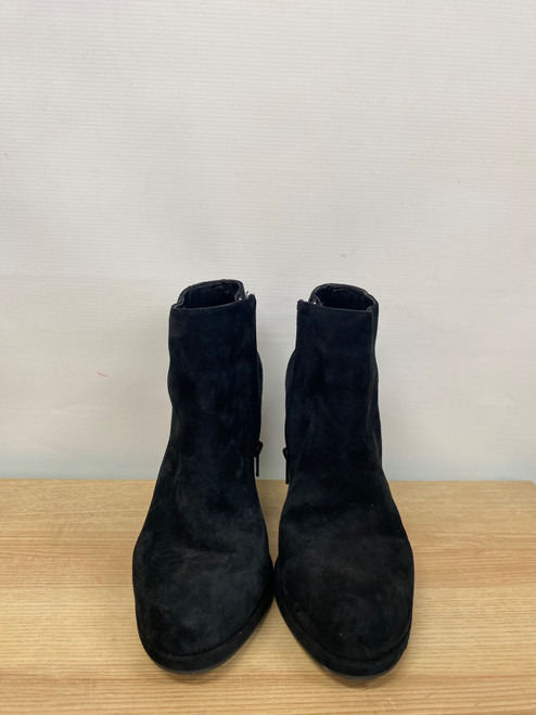 Vist Large View of Product Image Which is Used Gb Gianni Bini Ankle Boots 8.5
