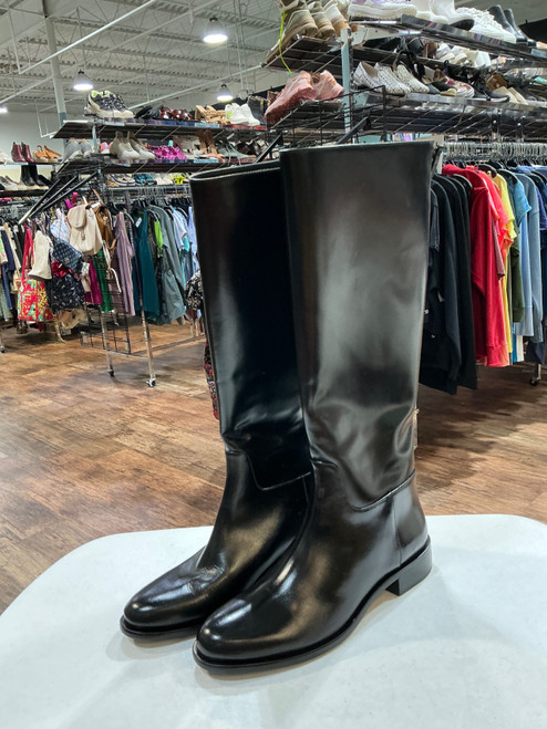 Vist Large View of Product Image Which is Used Unbranded Tall Boots 9