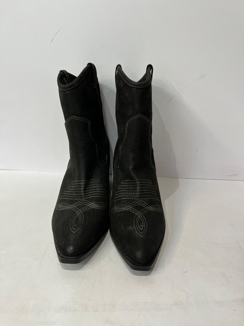Vist Large View of Product Image Which is Used Maurices Ankle Boots 9