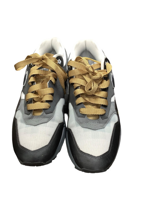 Vist Large View of Product Image Which is Used Nike Mens Athletic Shoes 9.5