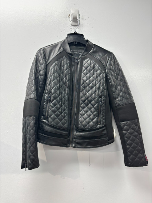 Vist Large View of Product Image Which is Used Bernardo Short Light Jacket S-4/6