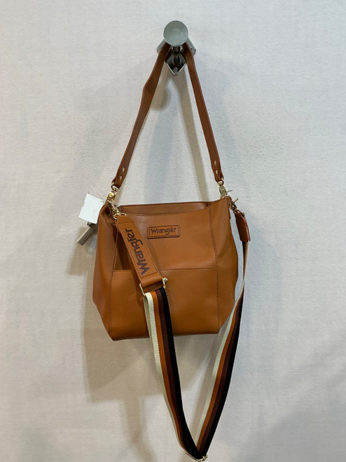Vist Large View of Product Image Which is Used Unbranded Large Leather Handbag