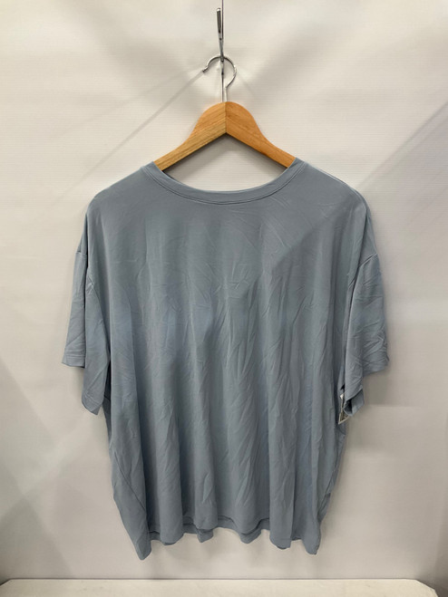 Vist Large View of Product Image Which is Used Torrid Active Short Sleeve 1X-18