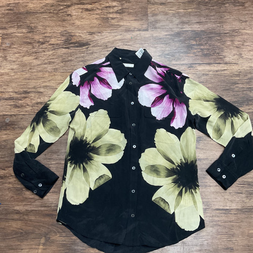 Vist Large View of Product Image Which is Used Equipment Femme Long Sleeve Top S-4/6