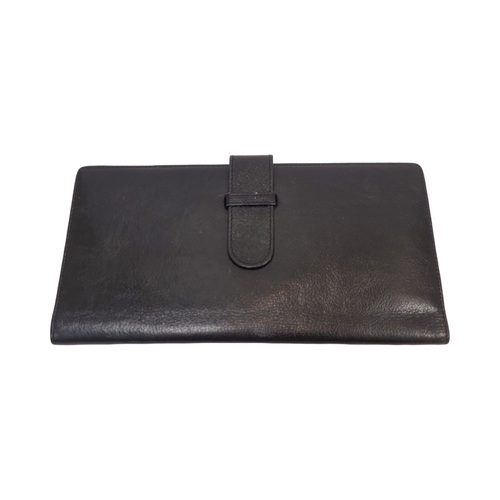 Vist Large View of Product Image Which is Used Danier Leather Wallet