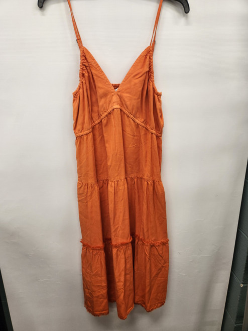 Vist Large View of Product Image Which is Used Kut From The Kloth Long Dress B M-8/10