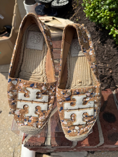 Vist Large View of Product Image Which is Used Tory Burch  Flats 7.5