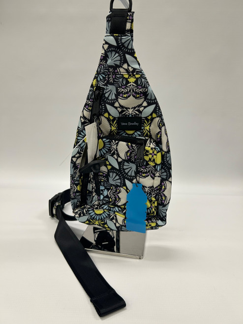 Vist Large View of Product Image Which is Used Vera Bradley Small Handbag