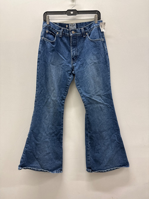 Vist Large View of Product Image Which is Used Basics Denim Western 10-30