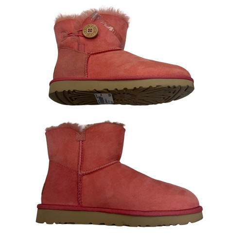 Vist Large View of Product Image Which is Used Ugg Australia Ankle Boots 8