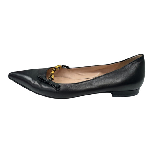 Vist Large View of Product Image Which is Used Gucci Flats 8