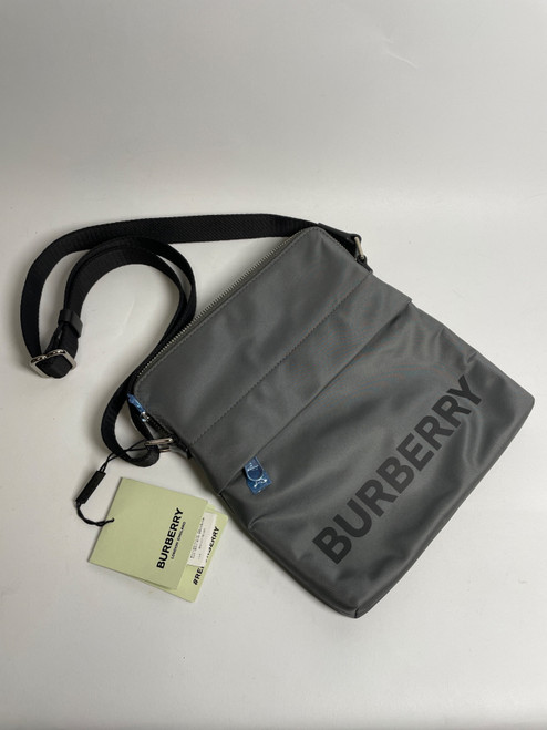 Vist Large View of Product Image Which is Used Burberry Large Leather Handbag