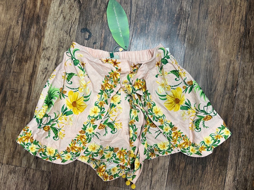 Vist Large View of Product Image Which is Used Farm Rio Shorts 0-25