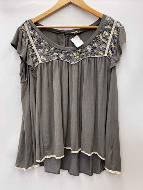 Vist Large View of Product Image Which is Used POL Sleeveless Top M-8/10