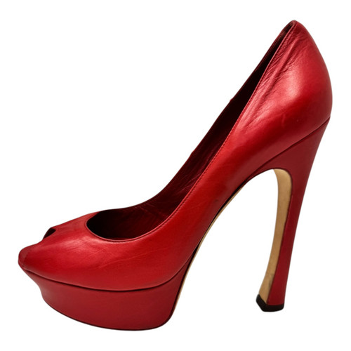 Vist Large View of Product Image Which is Used Yves Saint-Laurent High Heels 10