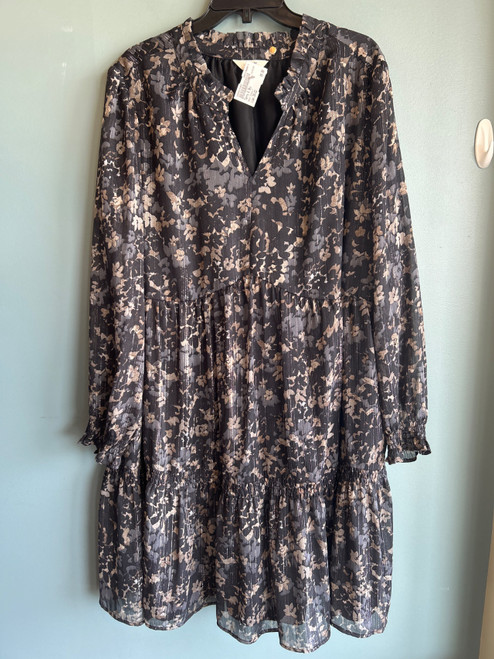 Vist Large View of Product Image Which is Used Terra & Sky Short Dress F 3X-22