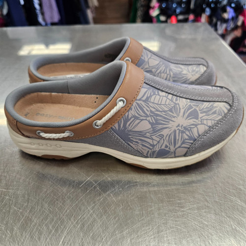 Vist Large View of Product Image Which is Used Easy Spirit Casual Shoes 7