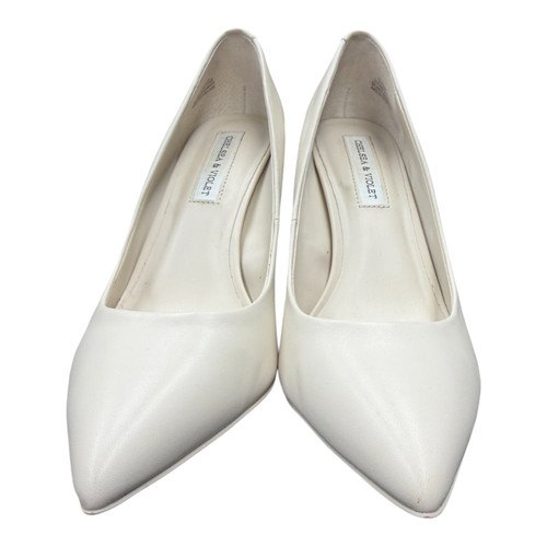 Vist Large View of Product Image Which is Used Unbranded High Heels 7.5