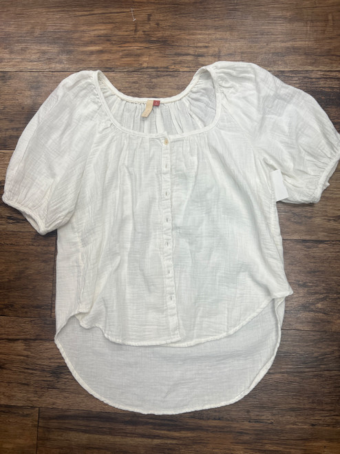 Vist Large View of Product Image Which is Used Pilcro Short Sleeve Top S-4/6