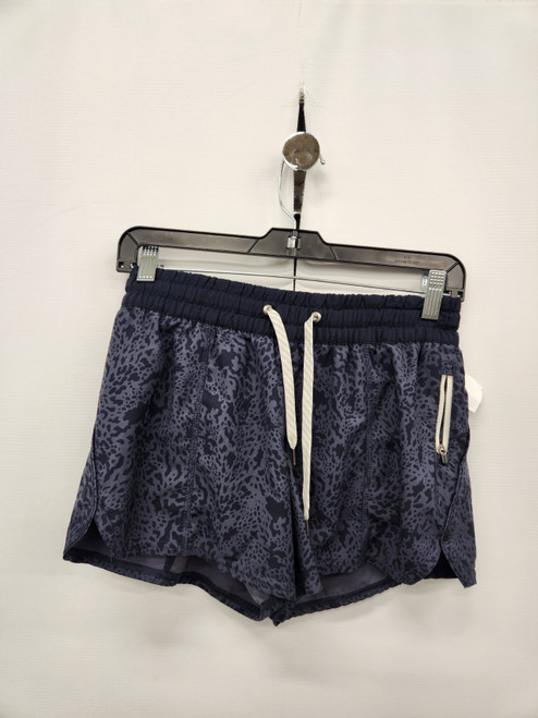 Vist Large View of Product Image Which is Used Vuori Active Shorts 2-26