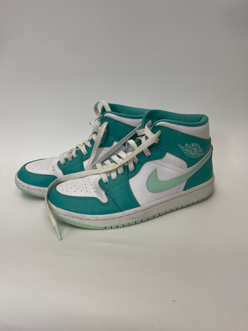 Vist Large View of Product Image Which is Used Nike Casual Shoes 7.5