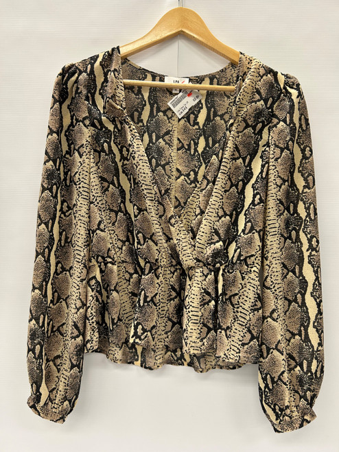 Vist Large View of Product Image Which is Used LPA Long Sleeve Top S-4/6