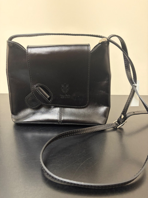 Vist Large View of Product Image Which is Used Vera Pelle Small Leather Handbag