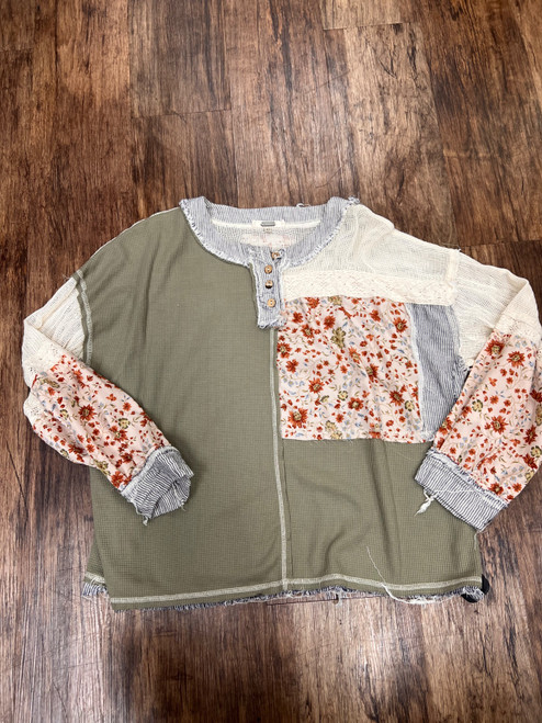 Vist Large View of Product Image Which is Used Gimmicks By Bke Long Sleeve Top XL-16
