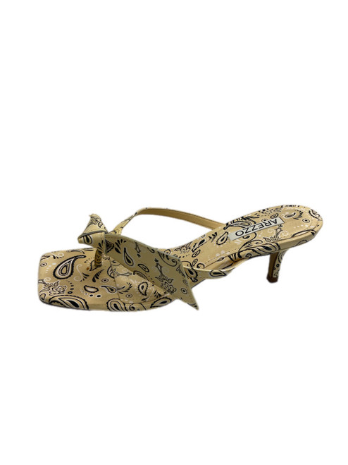 Vist Large View of Product Image Which is Used AREZZO High Heels 7
