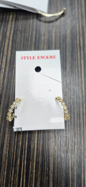 Vist Large View of Product Image Which is Used Kendra Scott Earrings