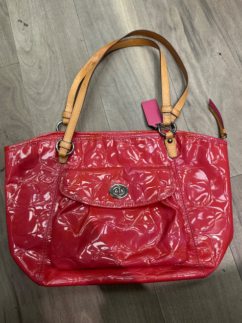 Vist Large View of Product Image Which is Used Coach Large Handbag