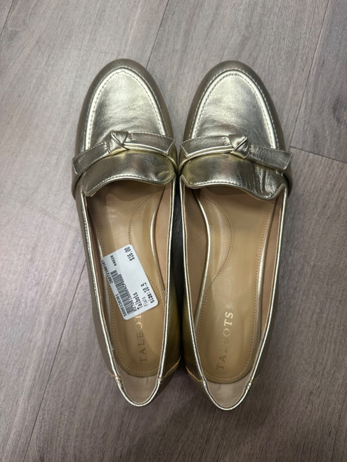 Vist Large View of Product Image Which is Used Talbots Flats 10.5